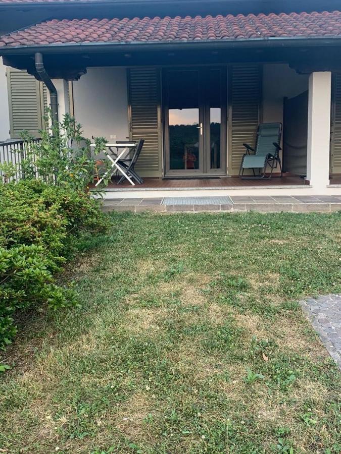 Caroline Home Anzano Del Parco Eksteriør bilde