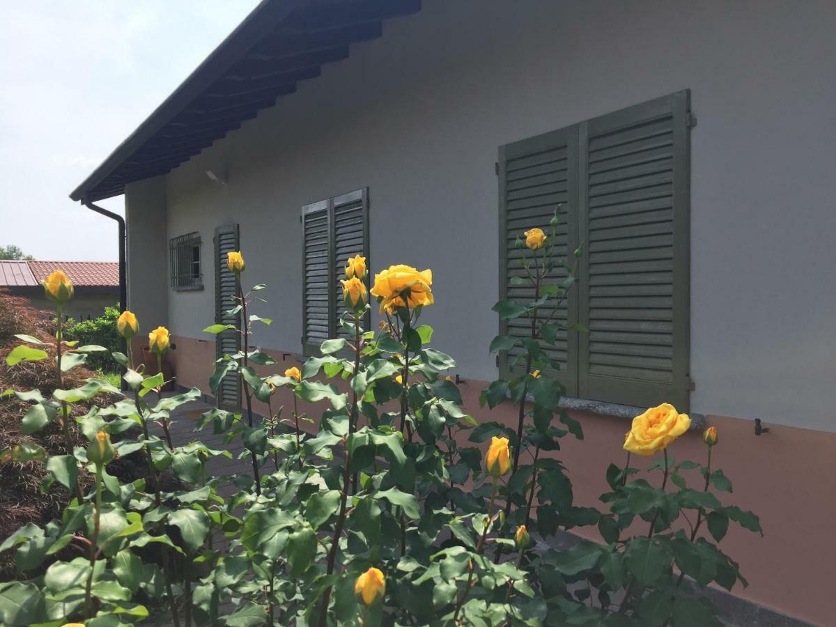Caroline Home Anzano Del Parco Eksteriør bilde