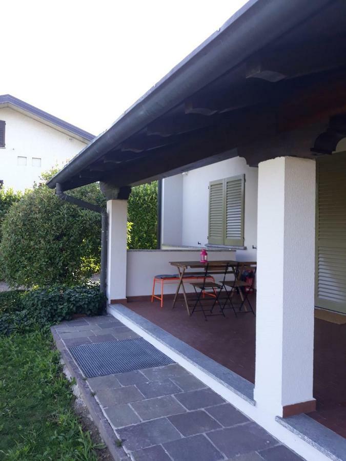 Caroline Home Anzano Del Parco Eksteriør bilde